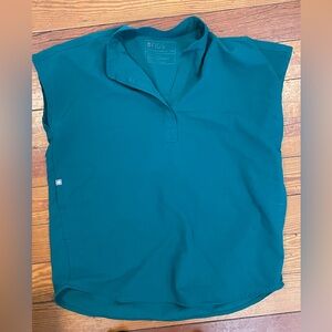 FIGS Women's dark green scrub set XXS top and S pants